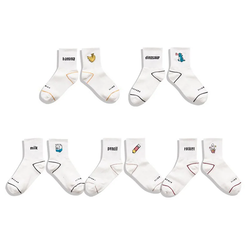 Весенне-осенний сезон студенческие женские средние Носки-трубы банан молоко