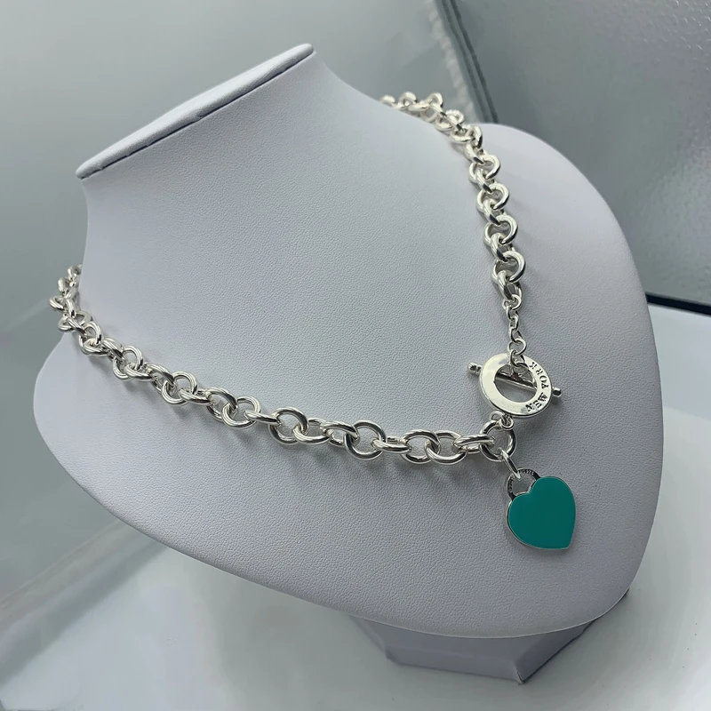 

2021 Woman 925 Sterling Silver Classic Fashion Green Red Enamel Heart Pendant Necklace Luxury Brand Jewelry Couple Holiday Gift