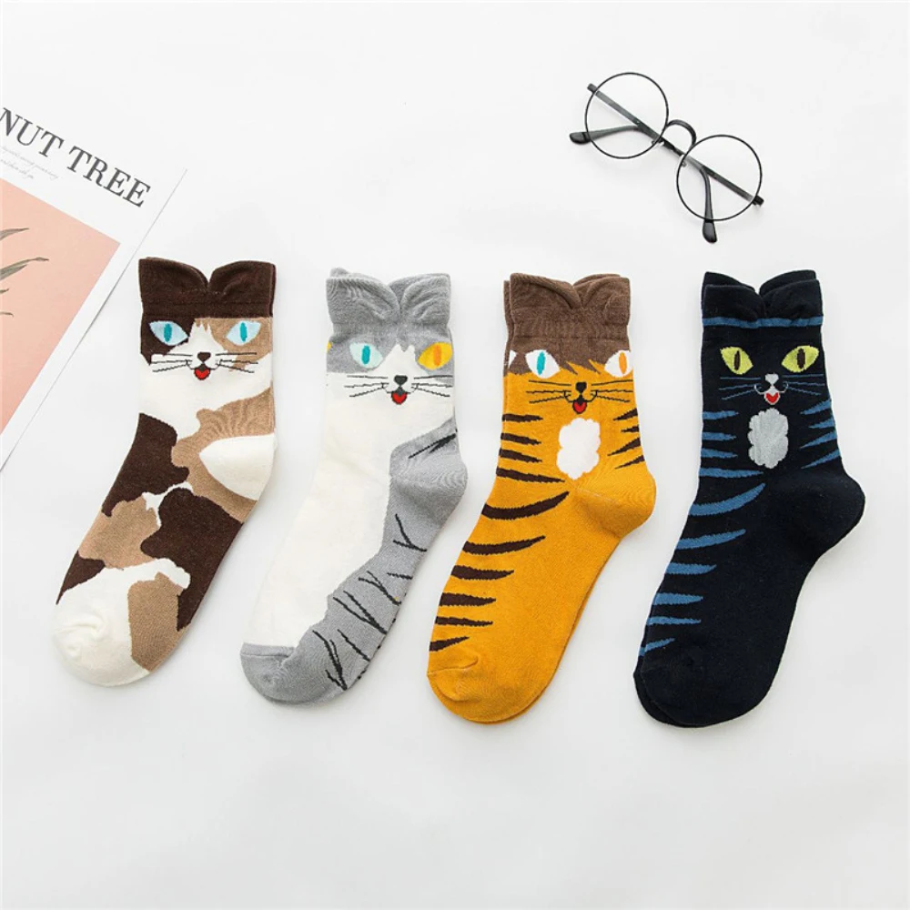 10 Pairs Cute Woman Socks Ladies Comfortable Soft Cotton Casual Long Socks Female Novelty Cartoon Cat Funny Socks Autumn Winter