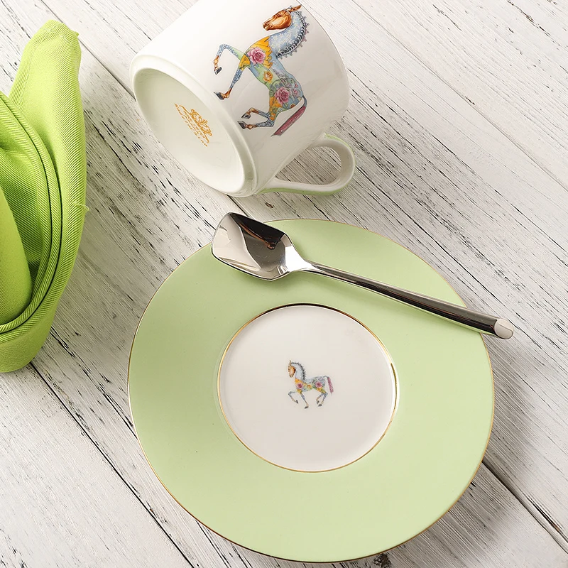 Vintage Rose Tea Cup Saucer Spoon Set Bone China Advanced Porcelain Coffee British Cafe Taza Afternoon Teacup EE50BD | Дом и сад