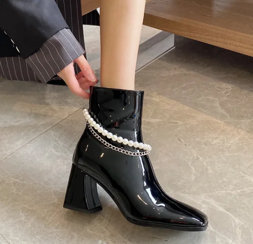 Женские ботильоны на толстом высоком каблуке дамские ботинки с цепочкой