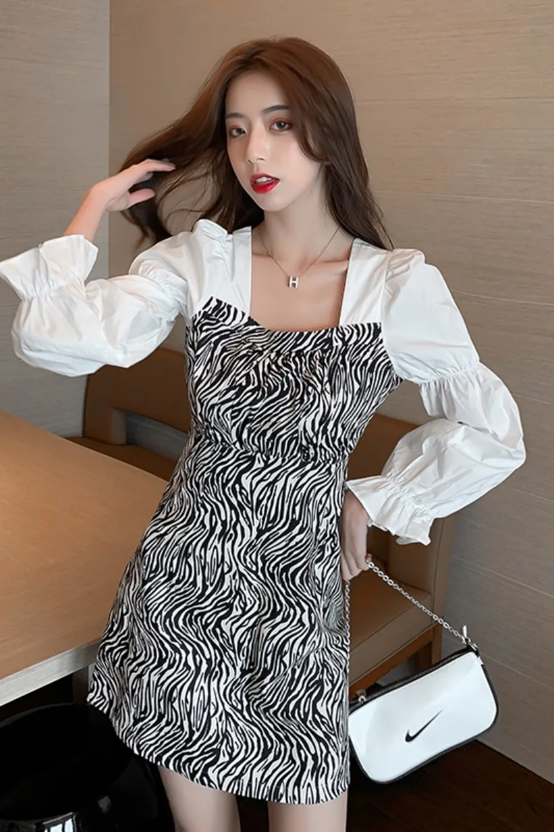 

Autumn new Korean women's fashion celebrity temperament zebra short skirt long sleeve western style square collar dress