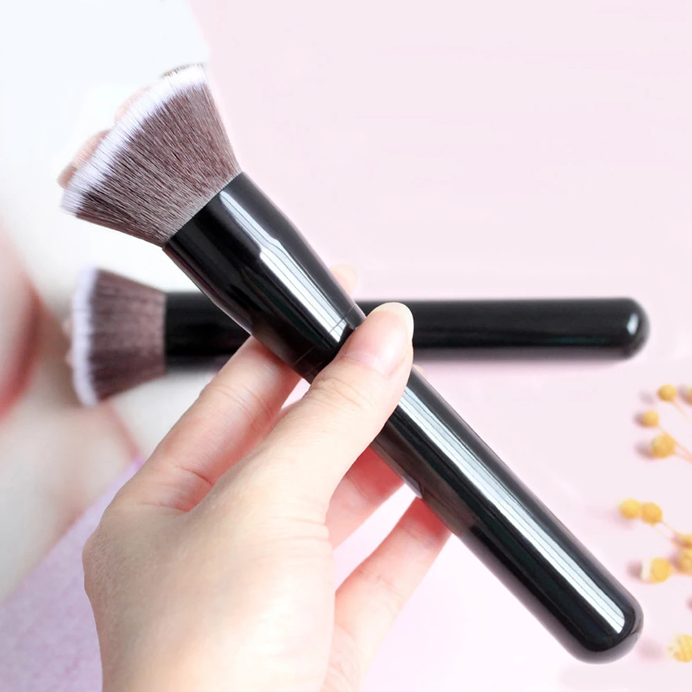 

2021 New arrival Cute Cat Claw Shape Makeup Brushes Powder brush Foundation Brush Man-Made Fiber Hair Birch Handle Beauty Tool