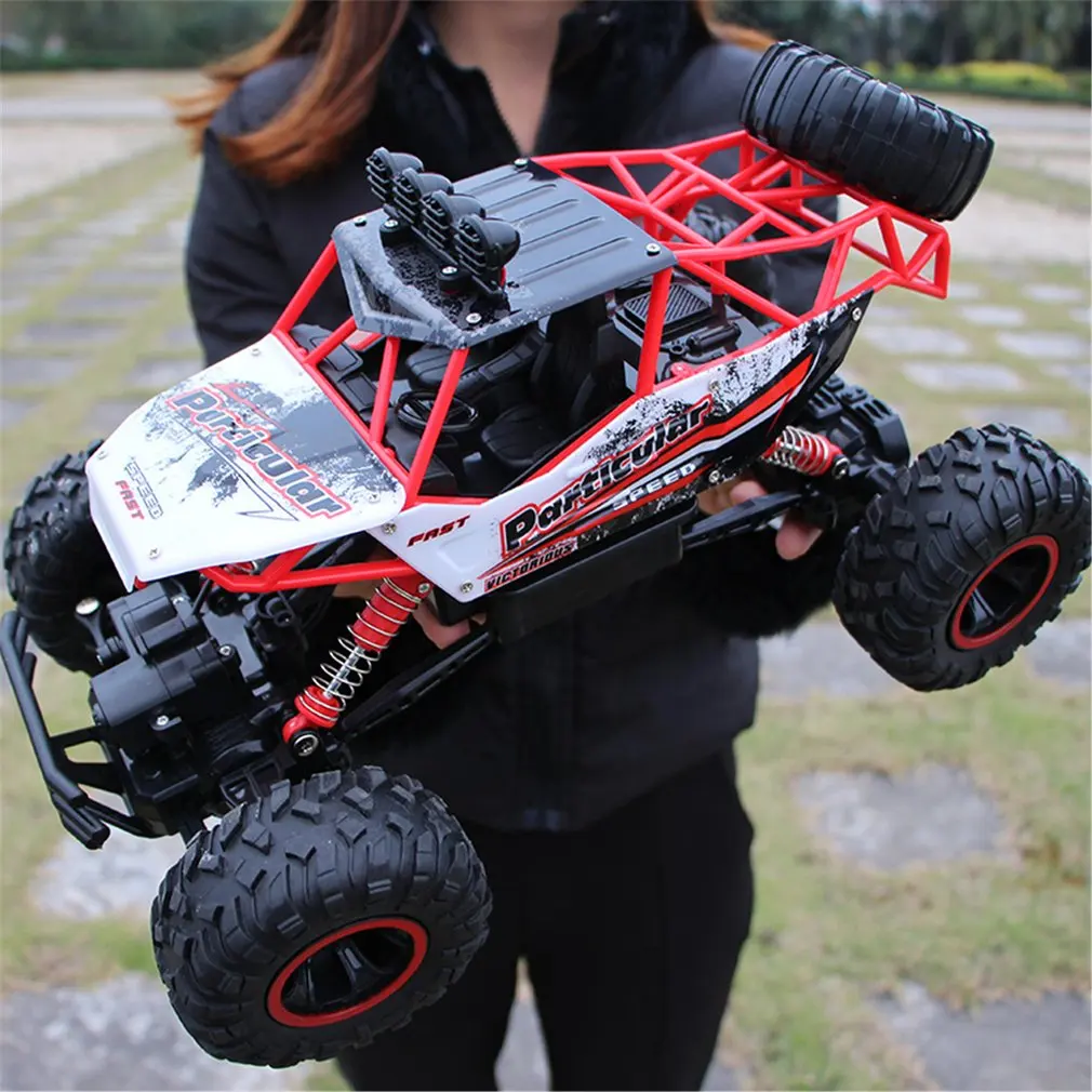 

4WD High Speed Alloy Wireless Remote Control Car Electric Off Road Sturdy Climbing Car 2.4Ghz Wireless Drift Truck