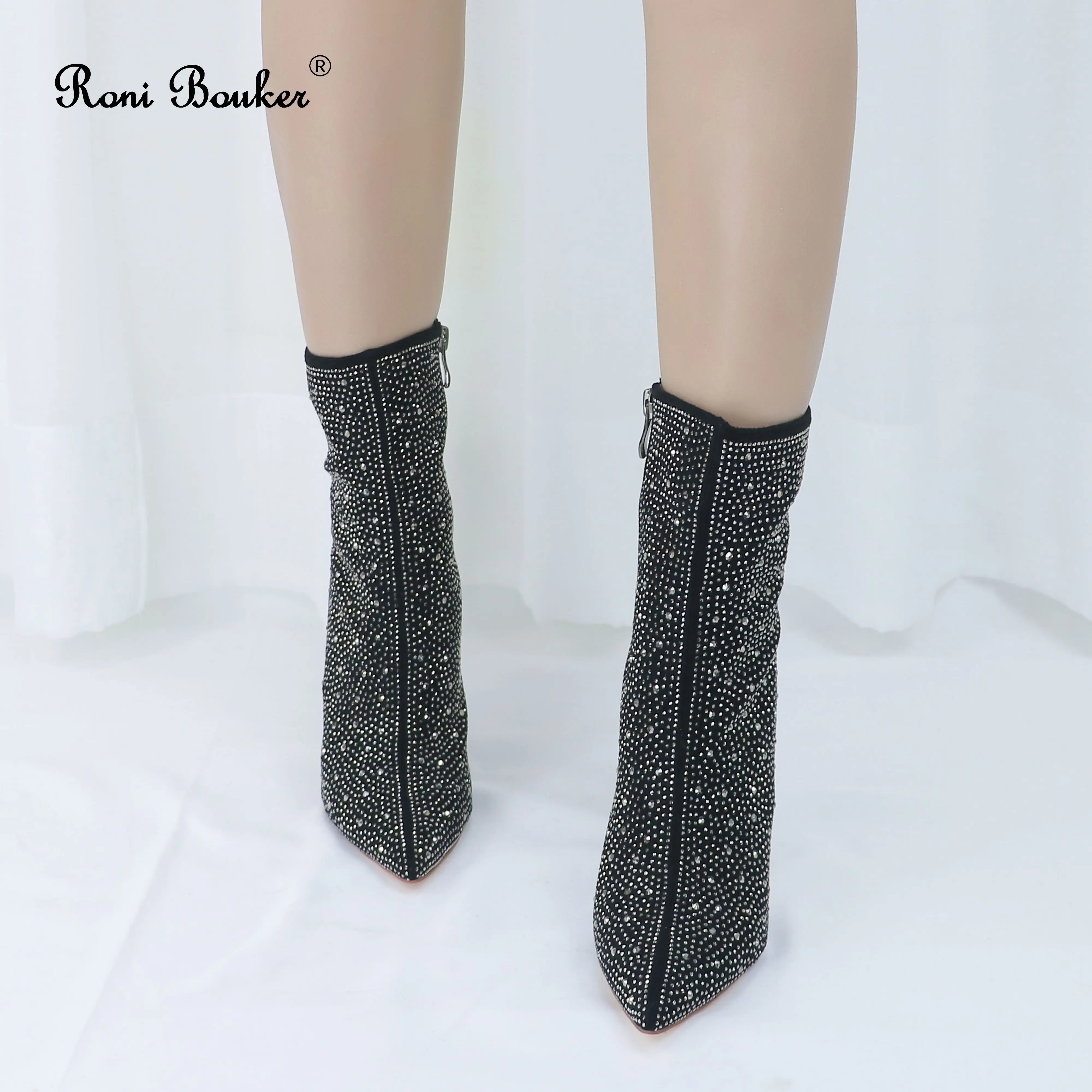 Женские ботинки на высоком каблуке с молнией зиму | Обувь