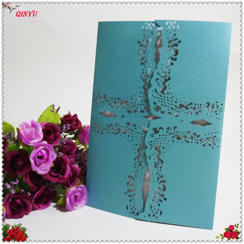 Кресты с кружевом лазерной резки роскошные открытые свадебные пригласительные