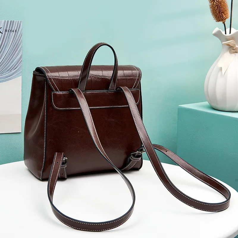 

Free shipping new leather shoulder bag female bag fashion shoulder bag casual chest bag can be versatile backpack female wallet