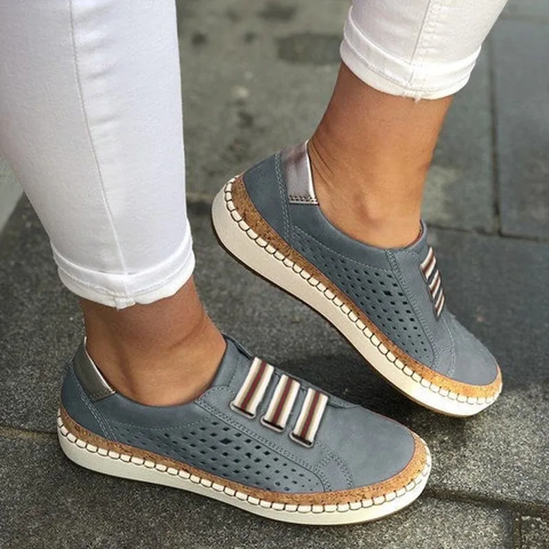 Spring Autumn Women Shoes Casual Big Size Breathable Weightlight Flat Ladies Footwear Outdoor Fashion Simple Female Shoes 2020