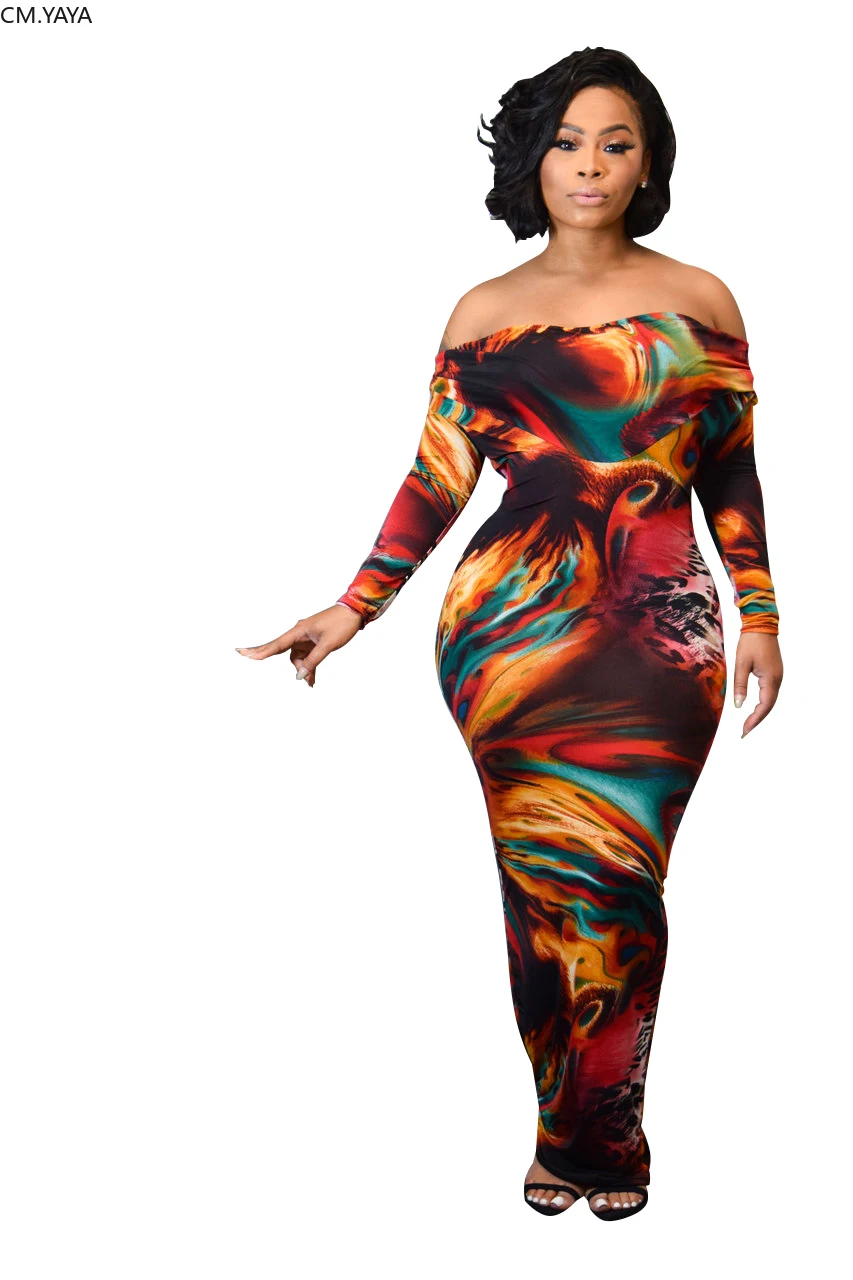 Женское зимнее длинное платье макси с воротником лодочкой и принтом