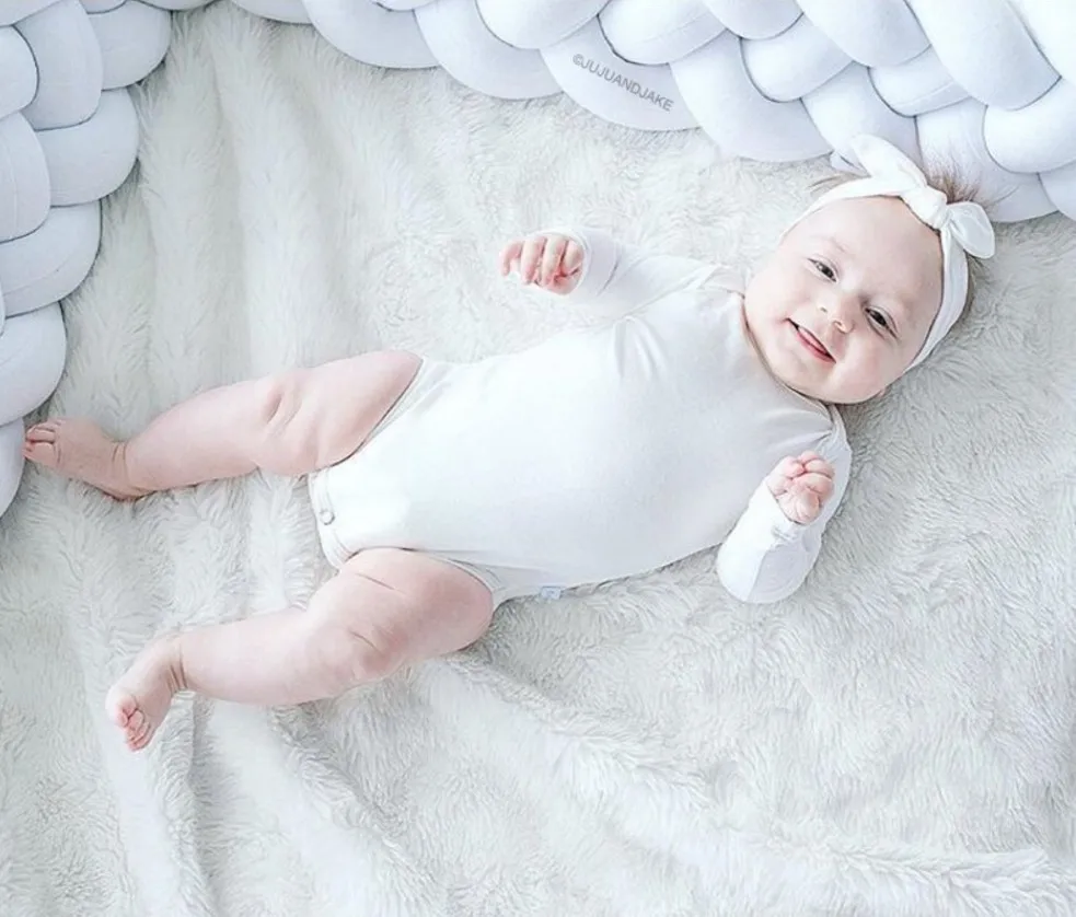 

Ins Four-strand Danish Woven Long Knotted Ball Pillow Knot Twist Braid Children's Room Decoration Bed Braid Crib Bedding Set