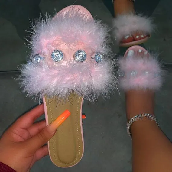 

2020 autumn/winter women's home leisure all-match furry rhinestone sandals flat non-slip durable fox fur slippers PVC flip flop