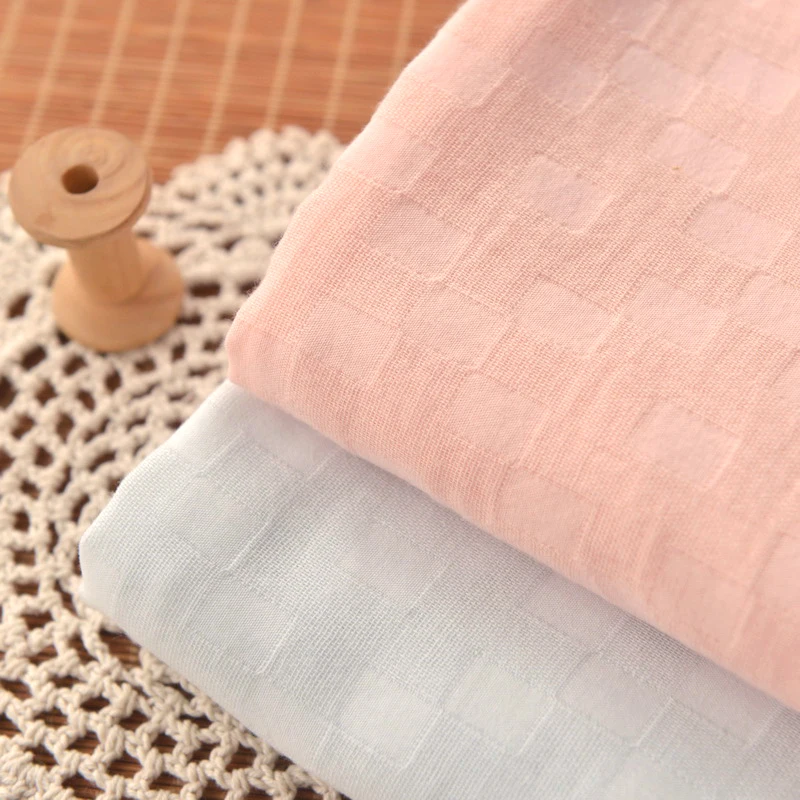 

Высокое качество двойной хлопчатобумажной пряжи tissu квадратной ткани детская одежда, одежда для малышей пот шарфы слюнявчик шарфы юбки tissus