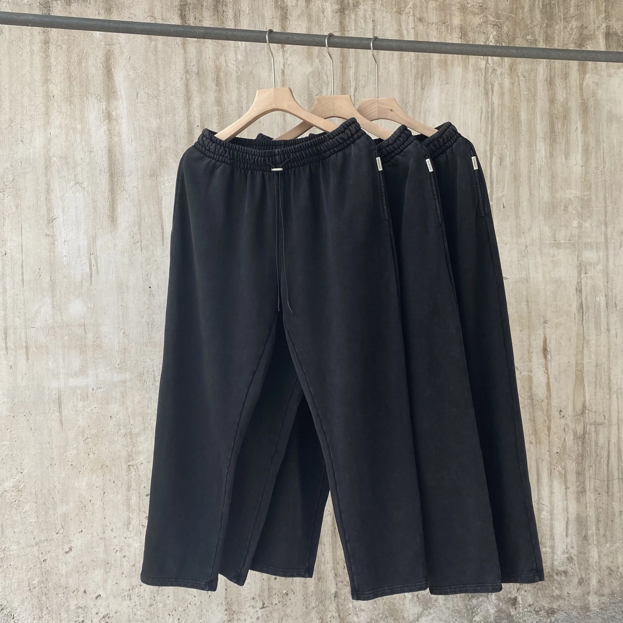 

Комбинезон-карго для мужчин и женщин, винтажные брюки с перекрестными вставками, на шнуровке, в стиле Хай-стрит, черные потертые спортивные ...