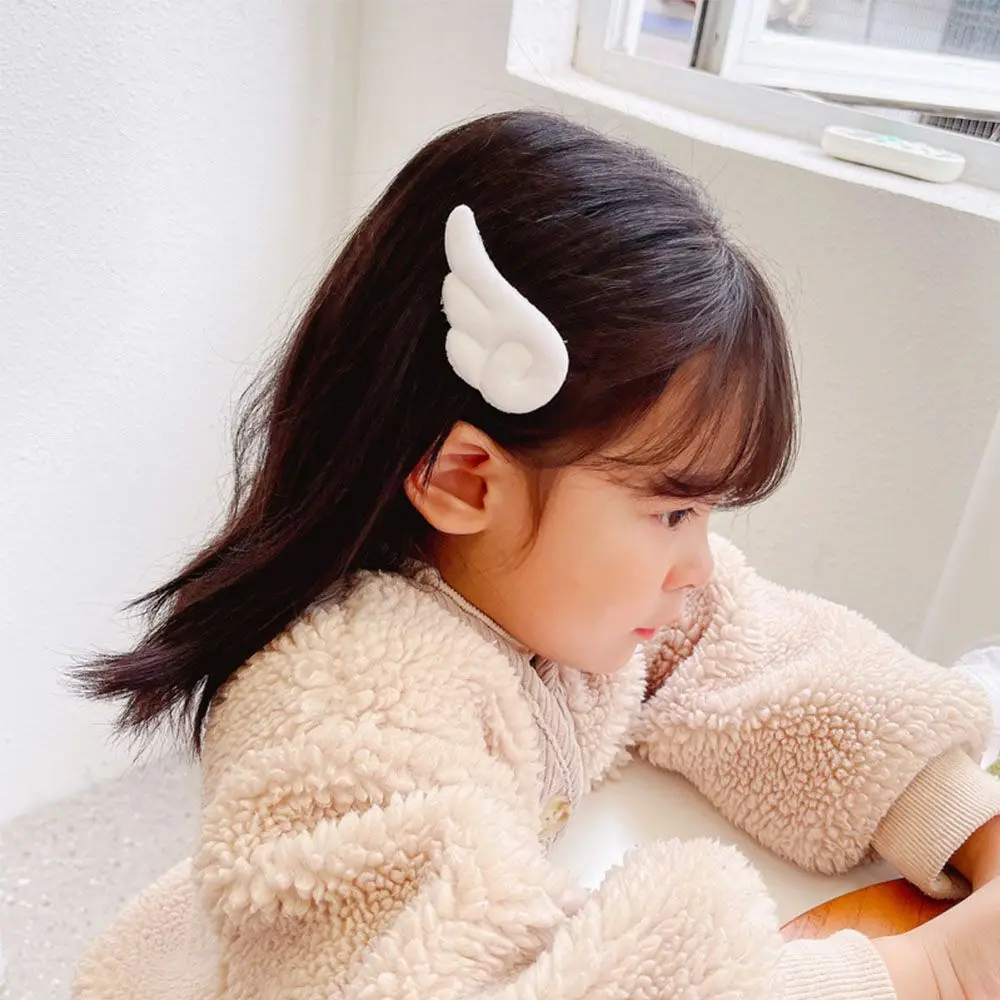 

1 Pair Plush Angel Wings Cartoon Hairpins Non Slip Bobby Pins Hair Clips Girls Toddlers Barrettes Headdress