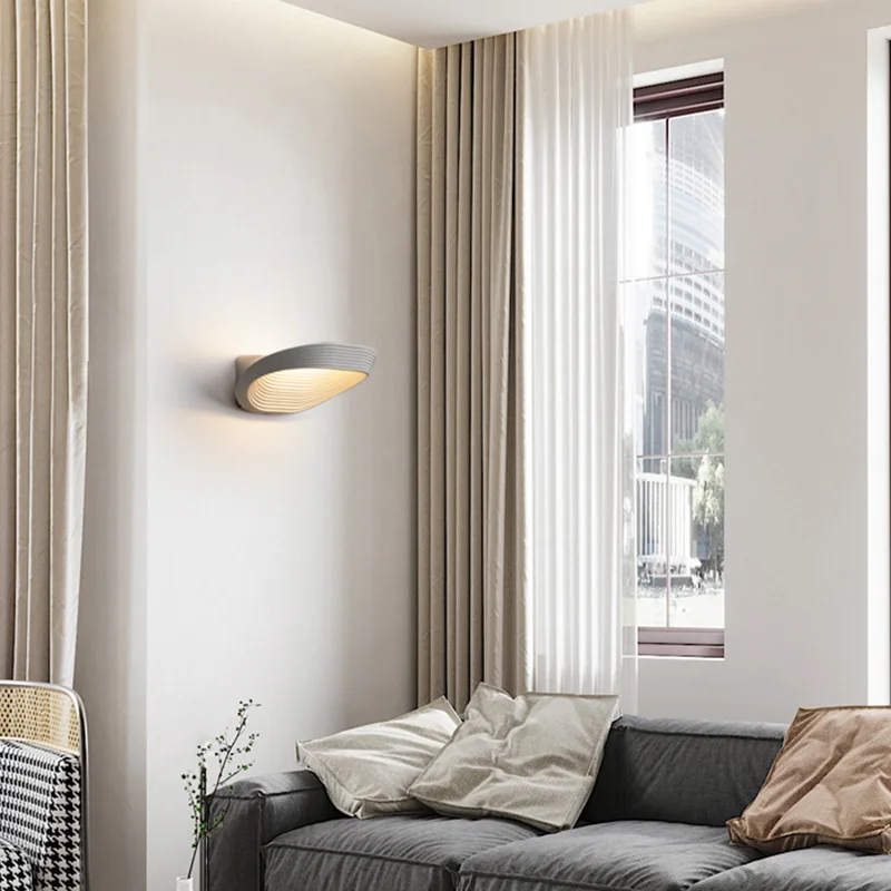 

New Nordic designer sitting room is contemporary creative home restaurant personality corridor wall lamp of bedroom wall light