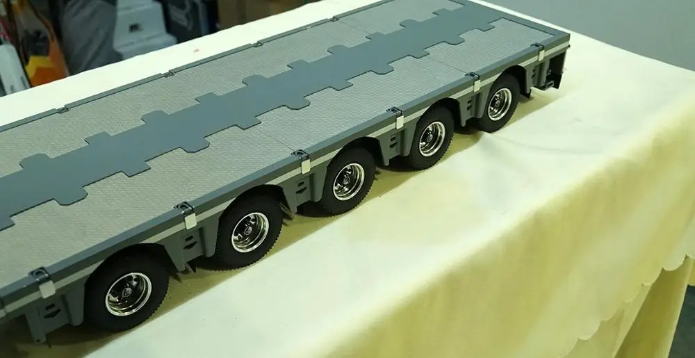 Фурия медведь 1/14 седельный тягач Европейский поддон грязи головка военные карты