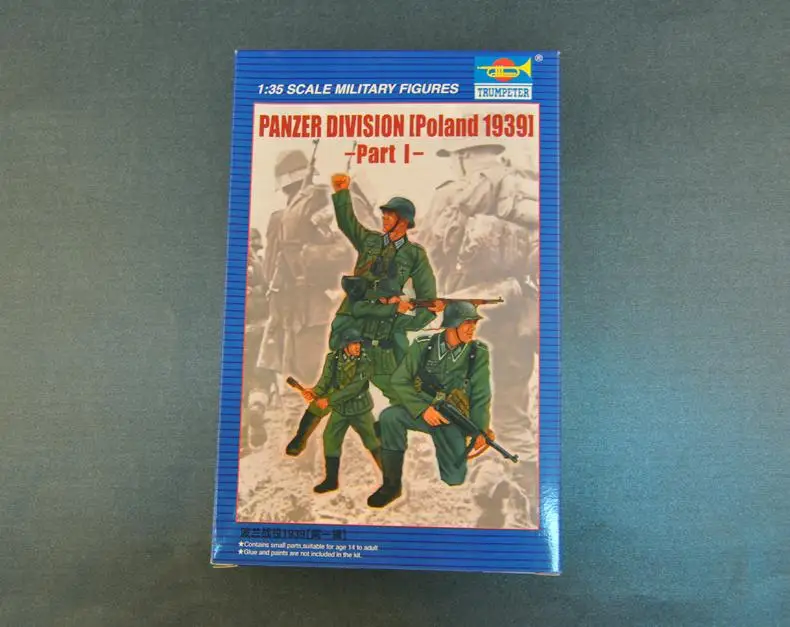 

Trumpeter 00402 1/200 PANZER DIVISION (Poland 1939) Part 1