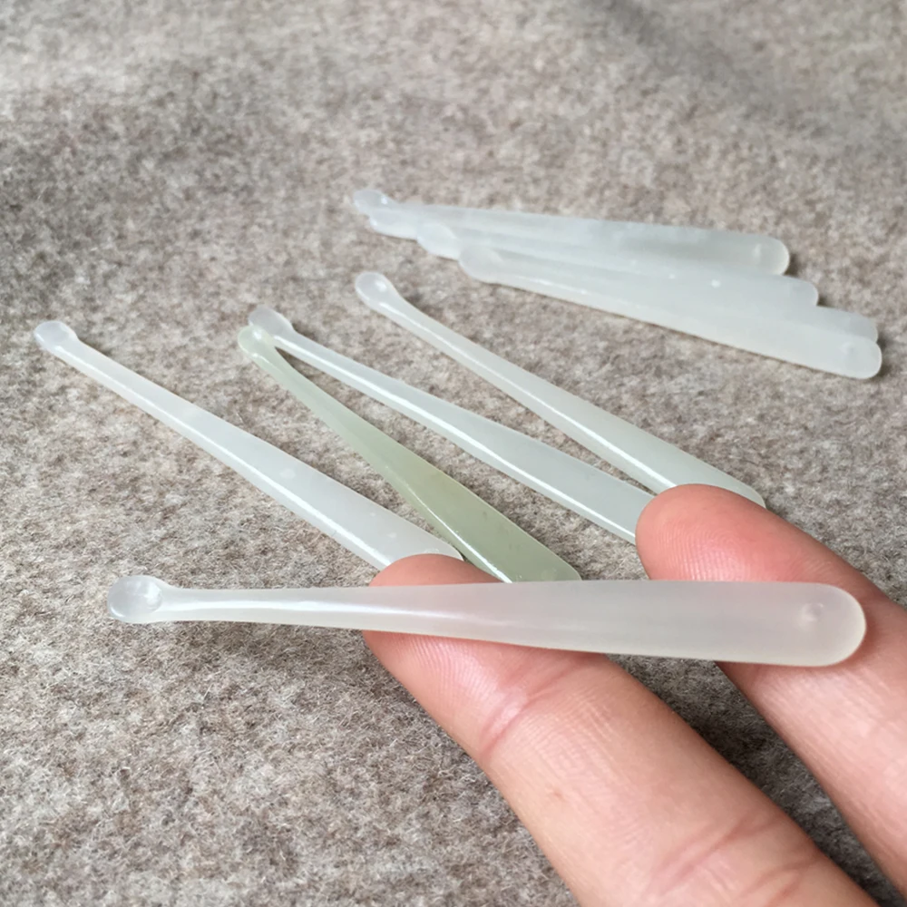 

HIMABM White Jade Ear Wax Pickers Earpick Remover Curette Ear Pick Cleaner Ear Cleaner Spoon Care Random Color