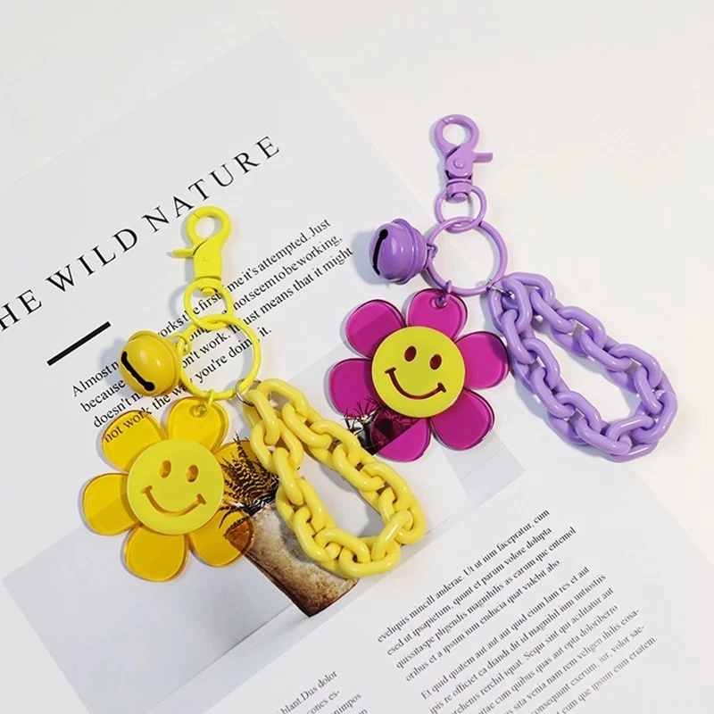 

Alloy Fashion Car Bag Accessories Fashion Keychain Ladies Keychain Silicone Cartoon Smiley Sunflower Keychain Bell Pendant