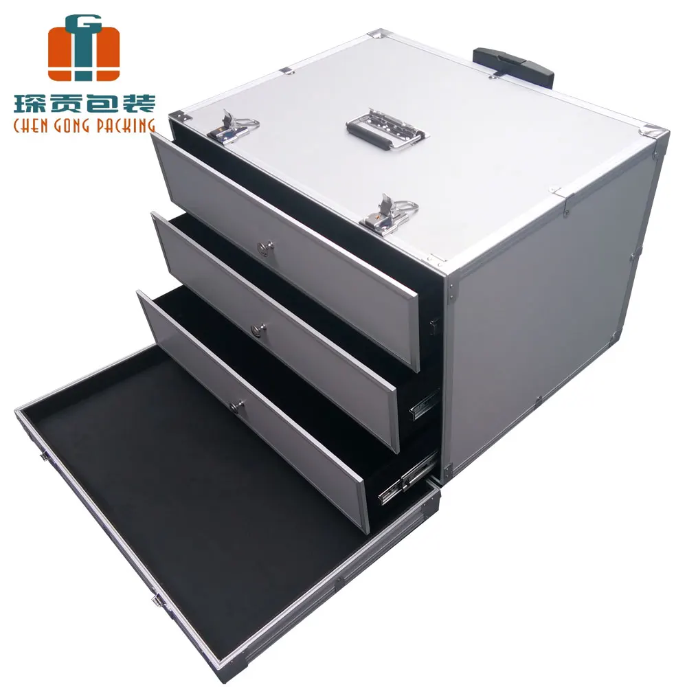 

Robust and customizable aluminum tool box with drawers