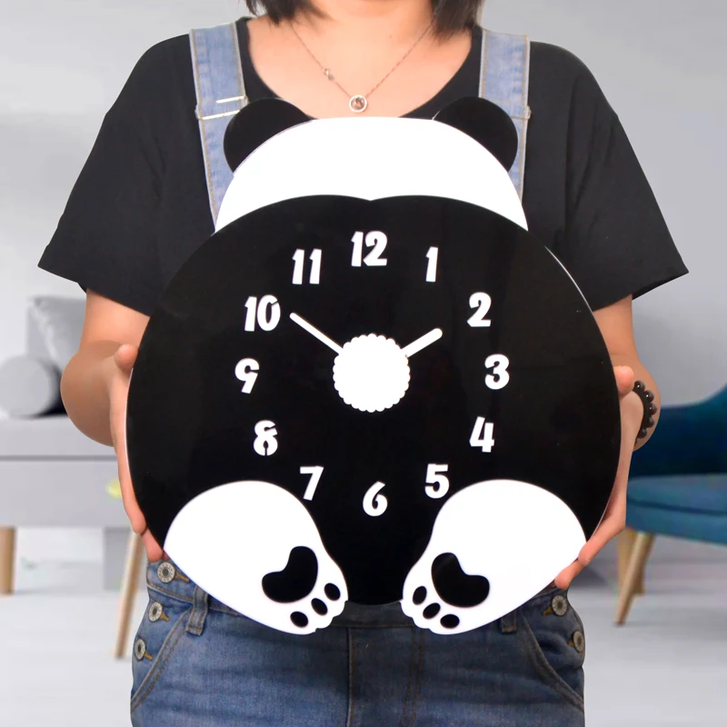 

Creative Cartoon Wall Clock Modern Design Silent Minimalist Kids Digital Wall Clock Electronic Zegar Scienny Home Decor ZB50WC