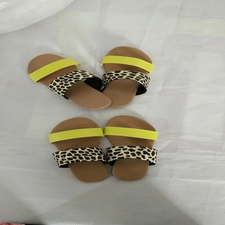 

Women's Slippers Summer Women's Beach Flip-flops Sandals Casual Shoes Thick Bottom Women's Shoes Zapatos De Mujer Cute Slippers