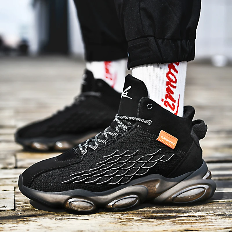 

2020Autumn Winter New Fashion Breathable Men Sports Shoes Lightweight Comfortable chunky Sneakers Outdoor Luminous Running Shoes