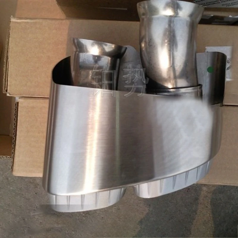 

Автомобильная перегородка для выхлопной трубы 2010-2016Por sch ePa nam era