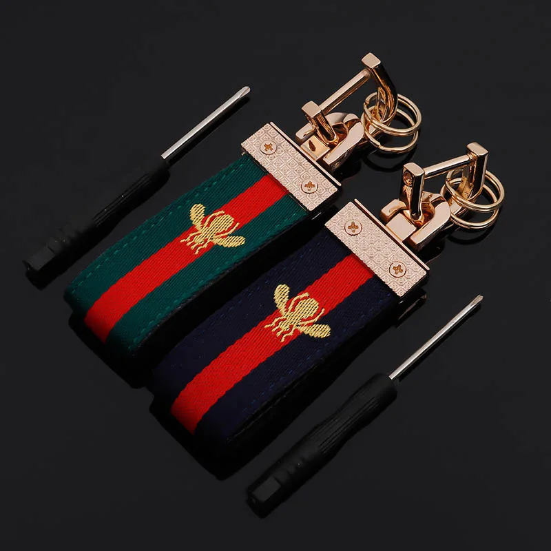 

New High-end Bee Leather Keychain Luxury Women's Key Ring Car Anti-lost Keyring Couple Fashion Custom Boyfriend Gift Pendant