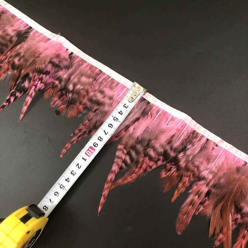 Оптовая продажа фабрики дешевые продажи 10 ярдов красочные петухи Куриные перья