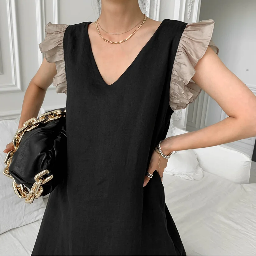 

Korejpaa Women Dress 2021 Summer Korean Chic Niche Light Familiar Style V-Neck Contrast Stitching Flying Sleeve Pleated Vestidos