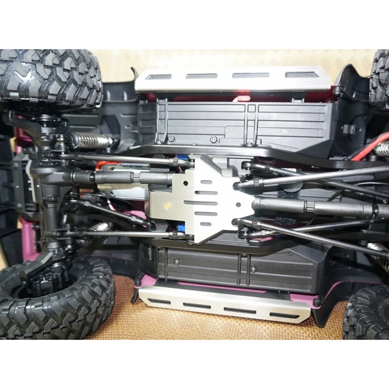 

Stainless Steel Anti-Wear Pedal + Upper Pedal Protection Skid Plate Set for 1/10 RC Crawler TRAXXAS TRX-4