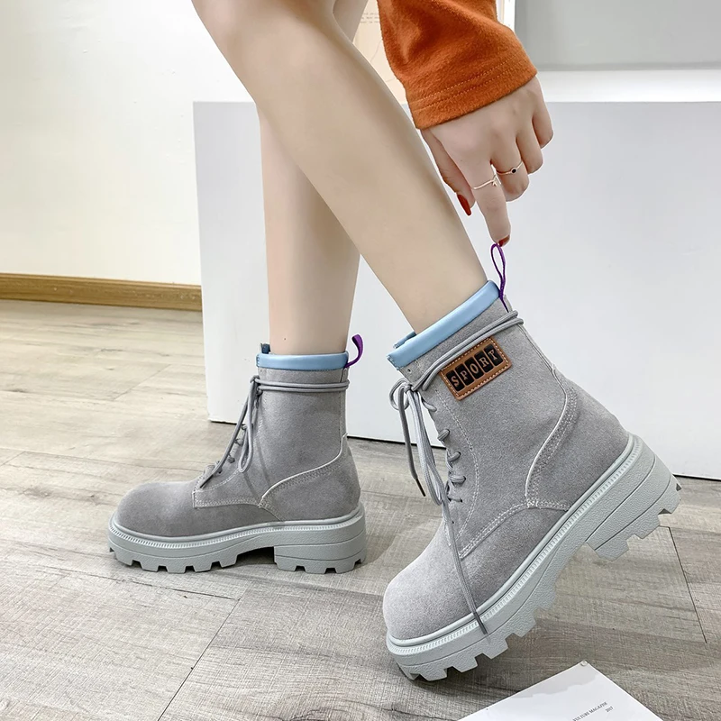 

Size 43 Gray Martin Boots Women Lace-up Platform Punk Ankle Boots Casual Outdoor Mountaineering Non-slip Motorcycle Boots Women