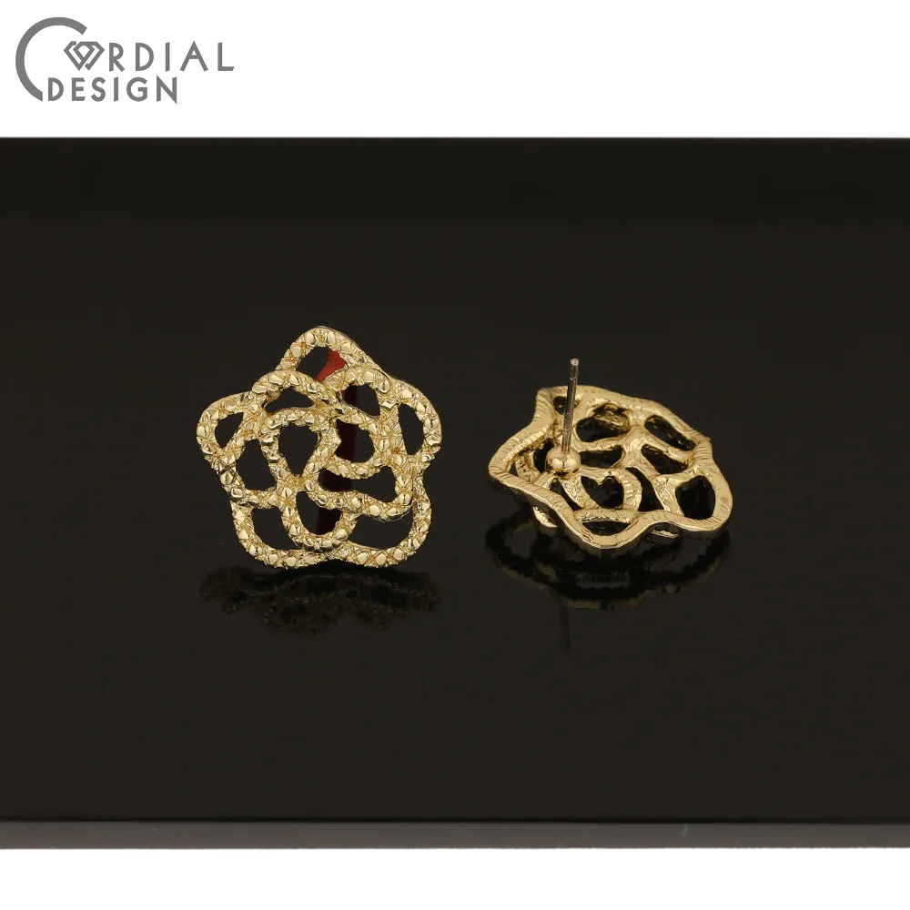 

Cordial Design 100Pcs 20*20MM Jewelry Accessories/DIY Making/Flower Shape/Earring Stud/Hand Made/Jewelry Findings & Components