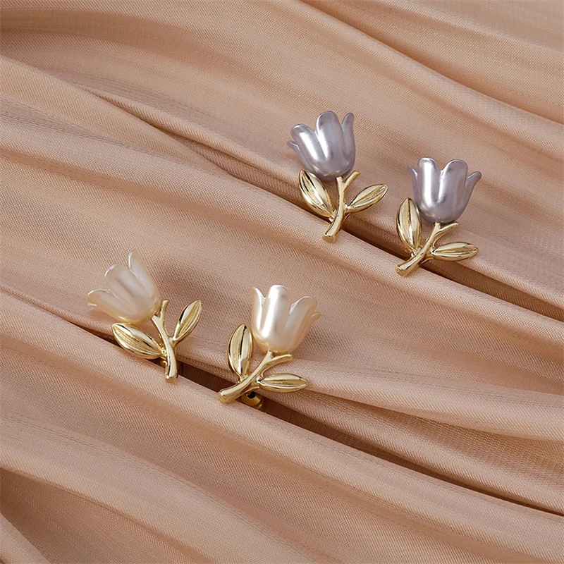 

Vintage Temperament Tulip Flower Stud Earrings 2021 New Fashion Retro Gold Color Metal Enamel Earrings Minimalist Jewelry