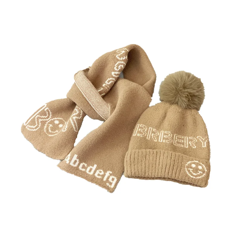 

Warm hat children's two-piece hat scarf baby winter thickening Korean boys and girls plus velvet knitted hat