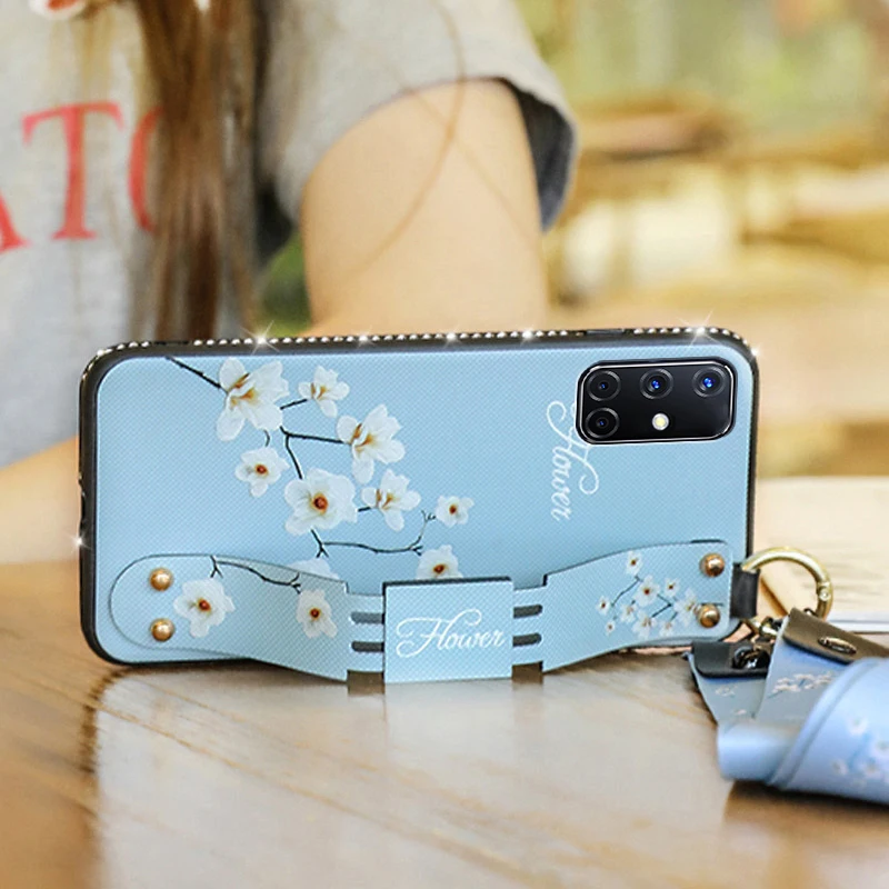 

Wrist Strap Soft Shell Case For Samsung Galaxy S21 A51 A10 A20 A30 A50 A70 A71 Note 8 9 10 20Ultra S8 S9 S10 S20 Plus Case Cover