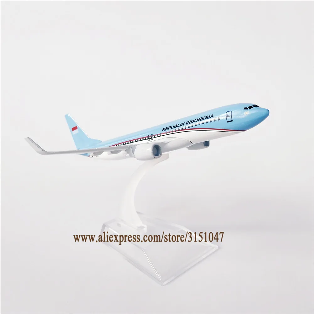 16cm Air REPUBLIK INDONESIA Boeing 737 B737 Airways Airlines Metal Alloy Airplane Model Plane Diecast Aircraft | Игрушки и хобби