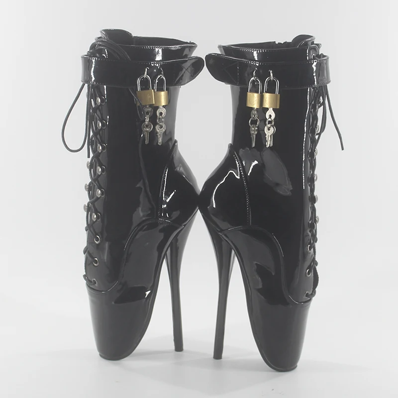 Лакированная кожа с двойным замком 18 см