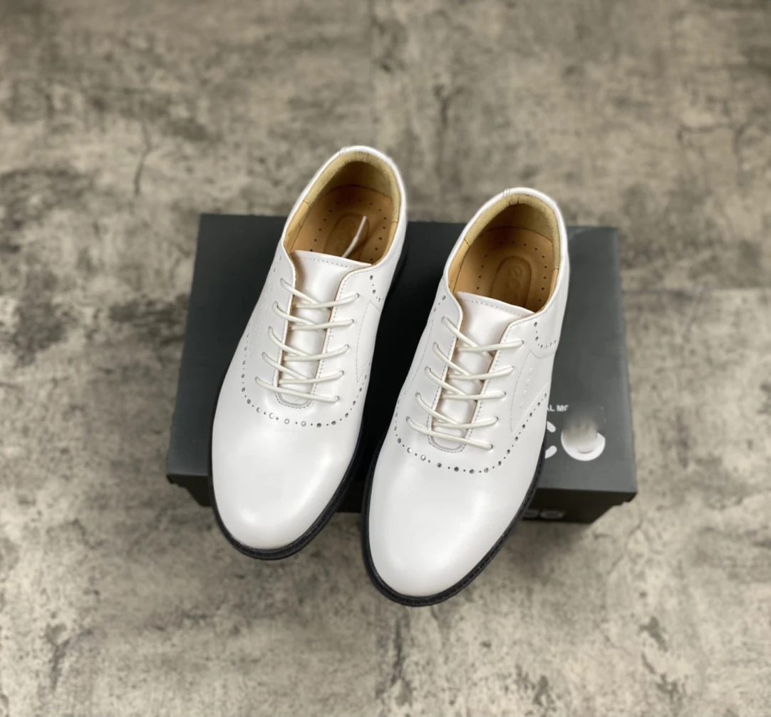 

Men Leather Golf Shoes Brand Outdoor Golf Training Sneakers Comfortable Spikeless Mens Golfing Shoes