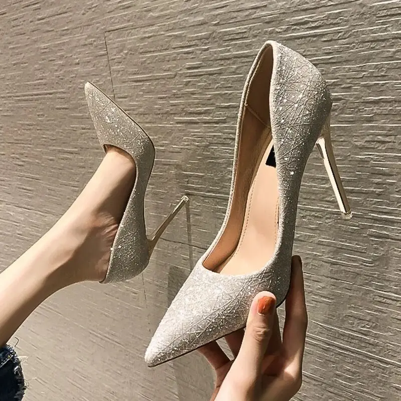 

Shoes Woman Wedding Shoes 2021spring and Autumn Women's Silver Single-Layer Shoes Stiletto Heel Pointed High Heels Sexy Luxury