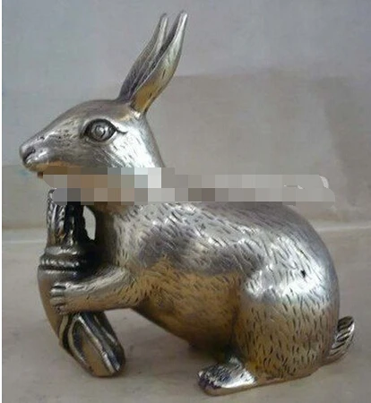 --- 404 + Коллекционная латунная статуя милого кролика едят морковку | Дом и сад