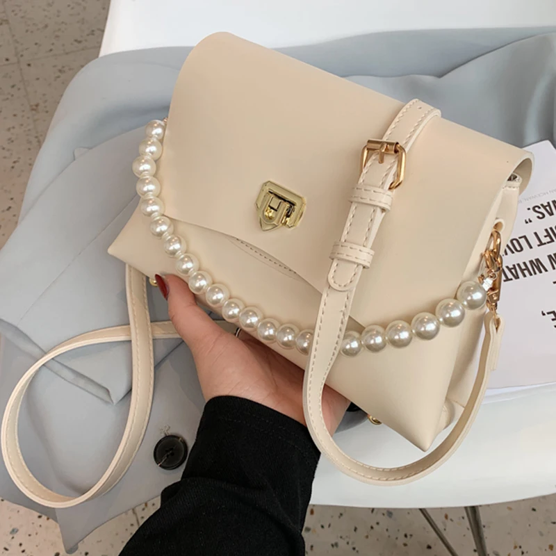 

High Quality Women's Pearl Chain Handbag Fashion PU Leather Casual Messenger Bag Designer Ladies Simple Solid Color Shoulder Bag