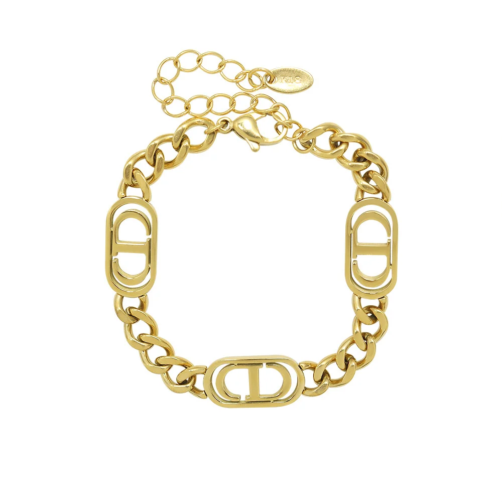 

Fashion Bracelet Stainless Steel Plated Chain Hand Ornament Designer Charms For Women Hip Hop Gift Accessories Jewelry 2021