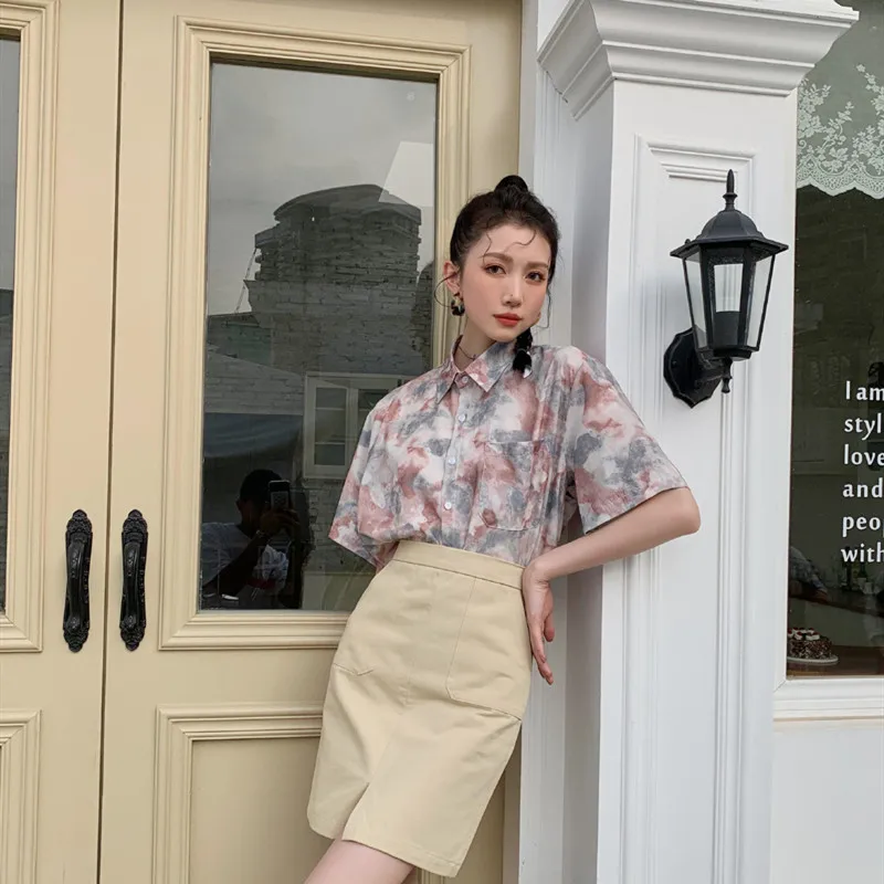 

Women Summer Loose Hit Color Tie Dye Blouses Female Vintage Fashion Short Sleeves Shirts Ladies Brand Elegant Designed Tops ML62