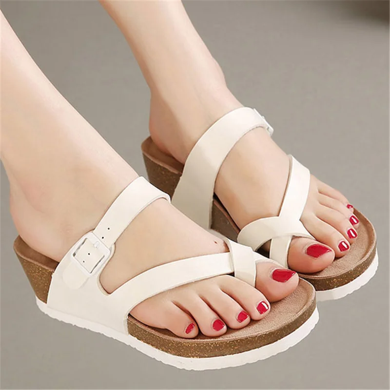 

Summer Fashion 5CM Wedges Med Heel Women Causal Slippers Cork Platform Mules Non Slip Buckle Outdoor Home Ladies Clog Sandals