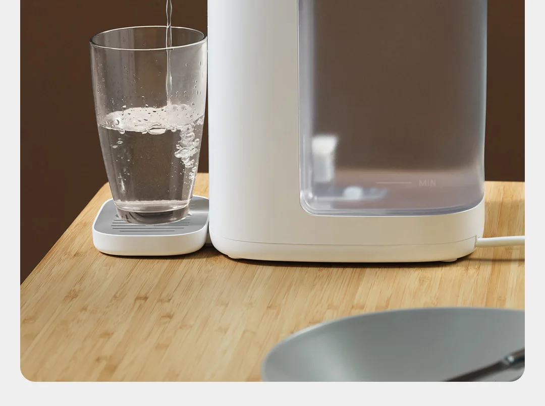 Xiaomi имеет сердце, чтобы обдумывать диспенсер для горячей воды 3.0L домашний офис Электрический чайник Настольный маленький мини настольный