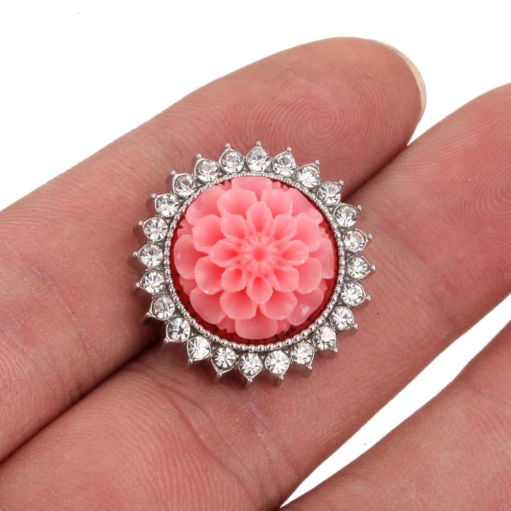Оснастка украшения со стразами и кристаллами Цветок 18 мм Кнопки Fit Metal Silvercolor