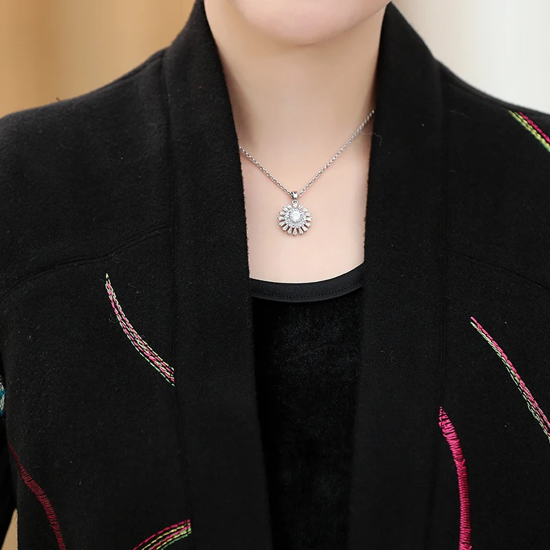 Женское элегантное осенне-зимнее платье для женщин среднего возраста