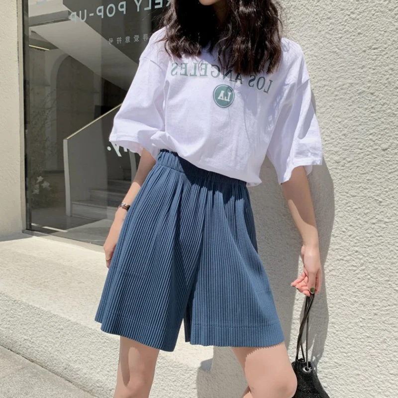 

Oversize 4XL Lady beach style summer Shorts fashion solid above knee mini capris pleated loose style short pants wide leg bottom